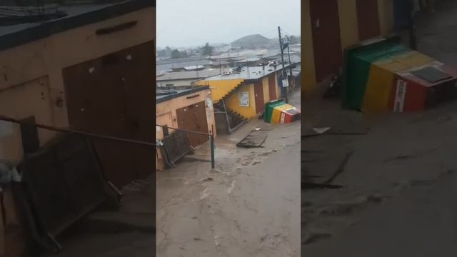 Столицу Ганы затопило