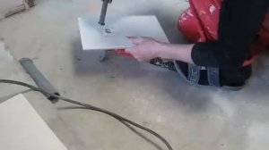 Сделать отверстие в керамической плитке. Метод для сверления отверстия.