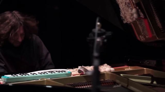 Dmitri Shostakovich Jazz Suite Waltz 2 - Eyes wide shut theme - Mario Mariani - piano смотреть онлайн