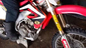 холодный запуск CRF 450R