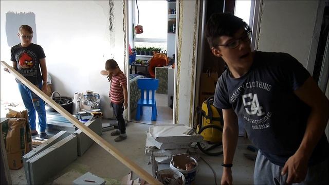 08 возводим стену между кухней гостиной и санузлом ЖК Саларьево парк смотреть онлайн