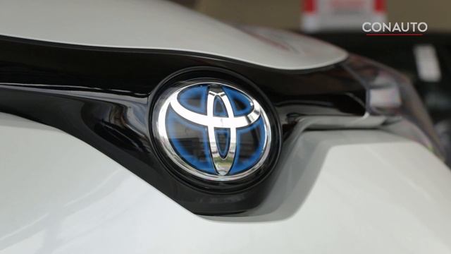 TOYOTA C HR смотреть онлайн