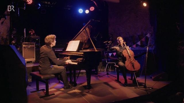 Wassily und Nicolai Gerassimez live mit "Grand Tango" | U21 Klassik Underground смотреть онлайн