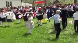 Торжественные мероприятия в честь 74- годовщины Великой Победы в селе Кабир Курахского района..mp4