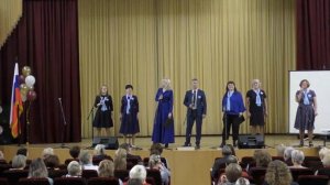 Выступление учителей школы_Живем и летаем