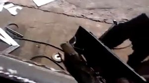 Спринтер болтается задняя дверь