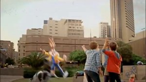 Comercial en Español Latino de Angry Birds Breakfast y Nesquik