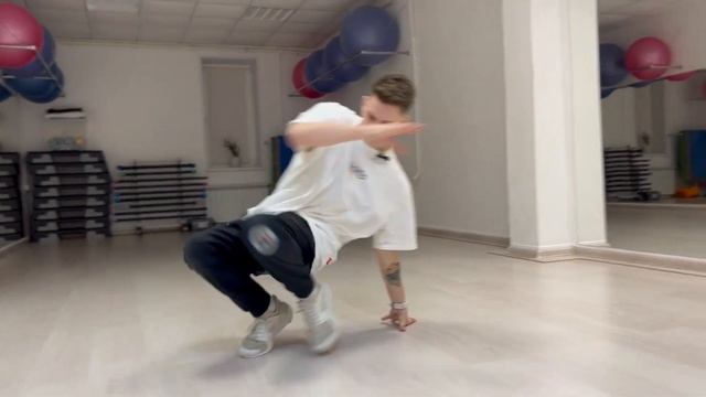 1 урок по Брейк-Дансу смотреть онлайн