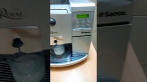 Работа моей кофемашины Saeco Royal Professional ( русскоязычная )