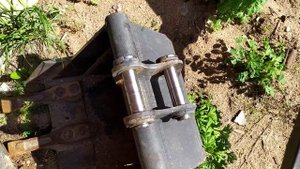 Подарок на день рождения! Прицепной мини экскаватор.