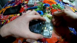 Не работает разговорный динамик на телефоне xiaomi. Разборка и ремонт