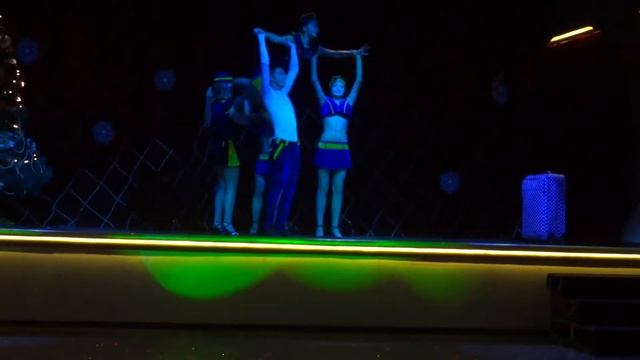 MADRIN - "СТЮАРДЕСИ" смотреть онлайн