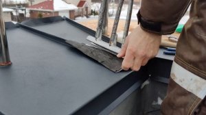 Парапетные отливы из металла, как их правильно изготовить и как их правильно установить, уклоны