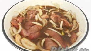 Мясо в красном вине в духовке