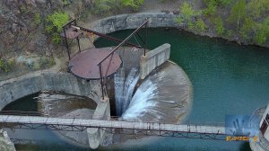 Дальнегорск 2020 - Водосброс на Горьковском водохранилище.mp4
