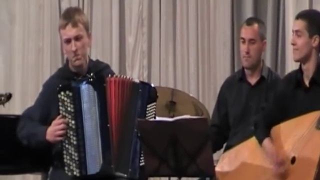 ***Дж.Шенбергер-Whispering смотреть онлайн