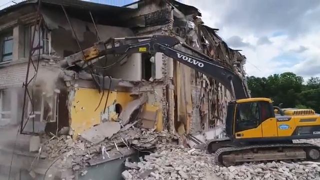 Снос многоквартирного дома. смотреть онлайн