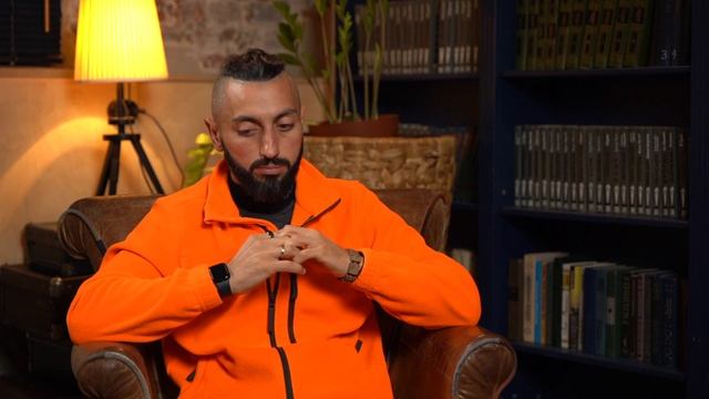 Интервью Чермена Дзотти - Жанна Фролова. Академия Счастливых Миллионеров смотреть онлайн