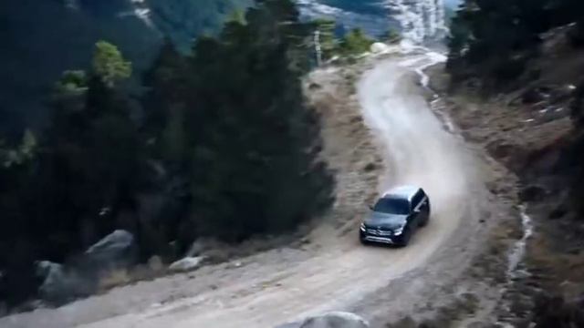 NOUVEAU SUV GLC MERCEDES BENZ GLC 300 4 MATIC смотреть онлайн