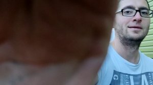 Грузчик на час Лëха. сегодня было 2 заказа, мебель и щебень.