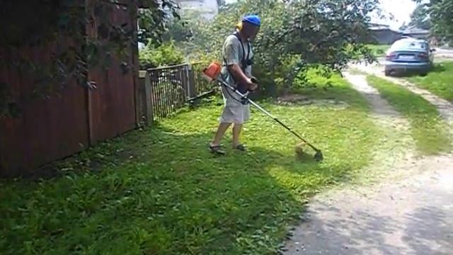 работа бензокосилки