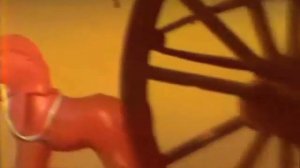 Валентина Шарыкина, Михаил Державин Деревянные лошадки