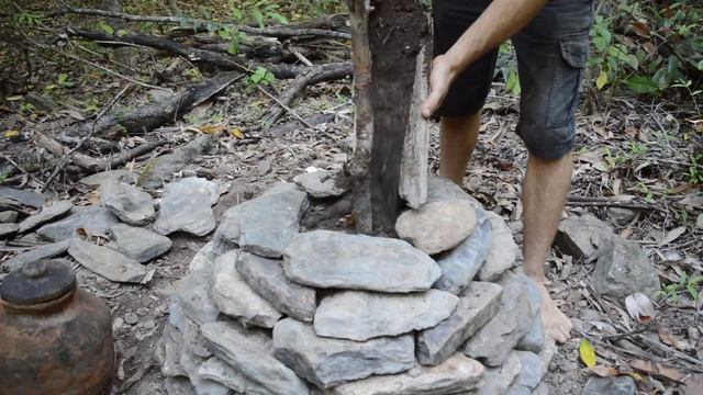 Primitive Technology Stone Yam planters