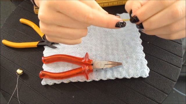 ЦВЕТОК ДЛЯ КАКТУСА из БИСЕРА. A big flower for a cactus, TUTORIAL. БИСЕРОПЛЕТЕНИЕ ДЛЯ НАЧИНАЮЩИХ смотреть онлайн