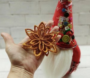КРАСОТА из ГОРЯЧЕГО КЛЕЯ своими руками DIY СНЕЖИНКА Клеевым пистолетом