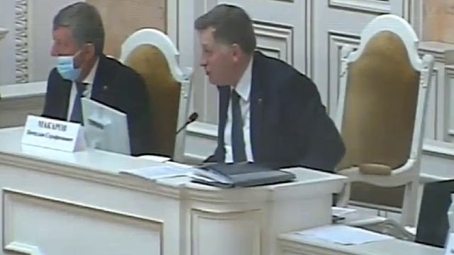 Расходы на расселение коммуналок,строительство метро и соцобъектов -это не то,чем следует жертвоват смотреть онлайн