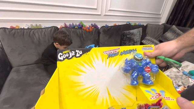 Новый Гуджитсу Траш мобиль Гу Шифтерс GooJitZu смотреть онлайн