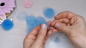 Помпон из фатина. Заколочки зайчики. Заколочки с помпоном.