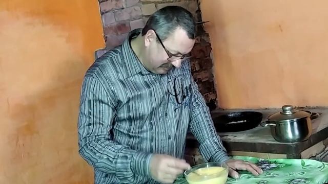 Завтрак #по_деревенски готовим дома не простой #омлет_на_сковороде смотреть онлайн