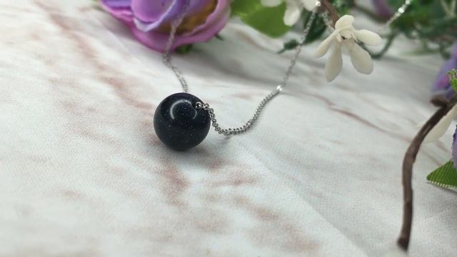 Космический кулончик из серебра с синим песчаником смотреть онлайн