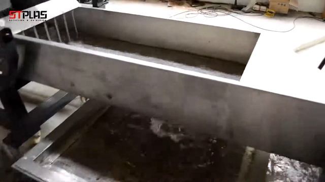 Plastic Flim Compactor Granulator смотреть онлайн