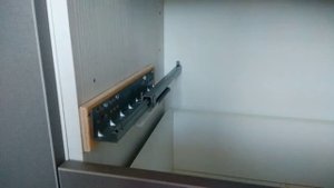 Проблема телескопических направляющих полного выдвижения и их замена на другие.