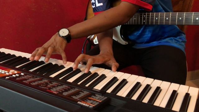 Queen - Bohemian Rhapsody Piano + Guitar Solo Cover смотреть онлайн