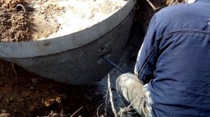 Работа отбойного молотка Makita HM 1203C