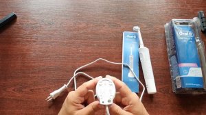 Огляд та розпаковка щітки ORAL-B BRAUN Vitality D100 SENSI UltraThin