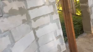 Трещина в газосиликате. Почему так?