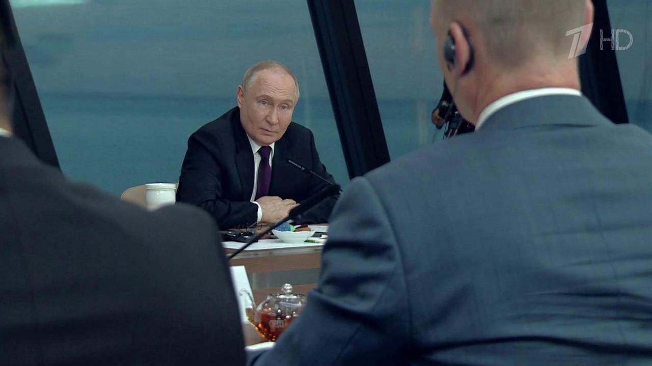 Западные СМИ обсуждают заявления Владимира Путина на встрече с главами информагентств
