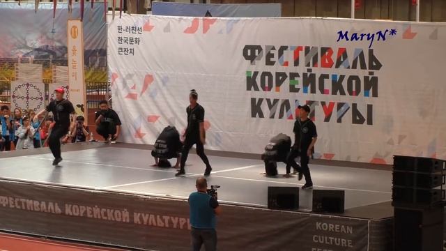 Брейк-данс команды из Сеула Gamblerz Crew на 25 корейском фестивале смотреть онлайн