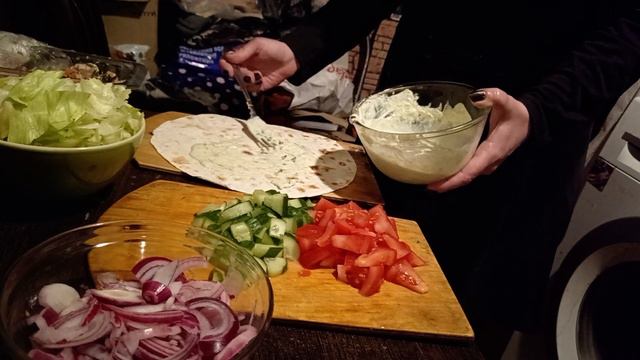 Шаверма с красной рыбой #рекомендации #готовка #еда #вкусно #шаверма #шаурмадомашняя #форель #вкусн
