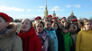 Хотят ли русские войны. Исполняет концертный хор "Перезвоны" ДШИ им. М.И. Глинки.