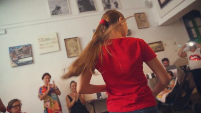 Flamenco Summer Camp for Kids in Seville with Living Flamenco смотреть онлайн
