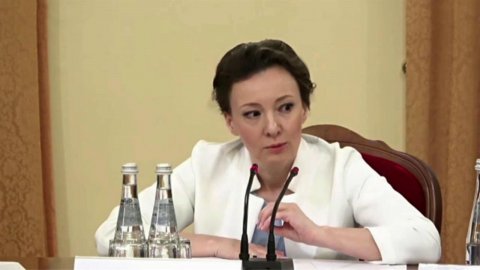 Анна Кузнецова: мораторий на проверки для бизнеса не должен мешать защищать права работников