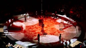 14 кробаты на подкидных досках «Цепные псы» под руководством Сергея Трушина Россия