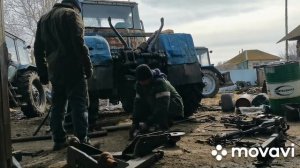 Замена нижнего вала навески т150.