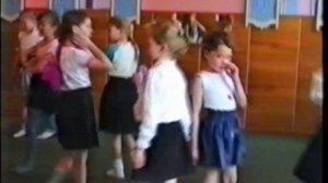 выпуск 2004 занятия в танцевальном кружке в начальной школе