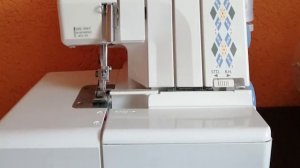 Оверлок Janome T-99D